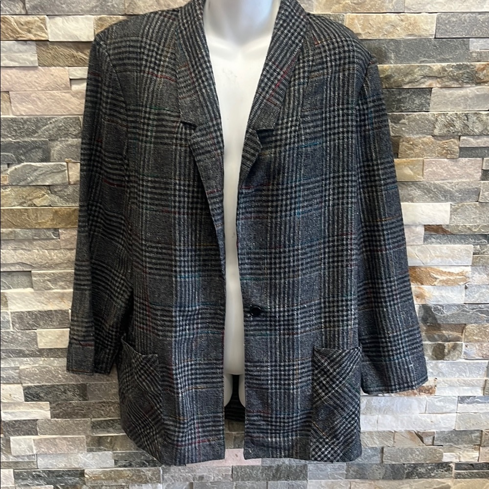SAG HARBOR Women's Plaid Gray Jacket